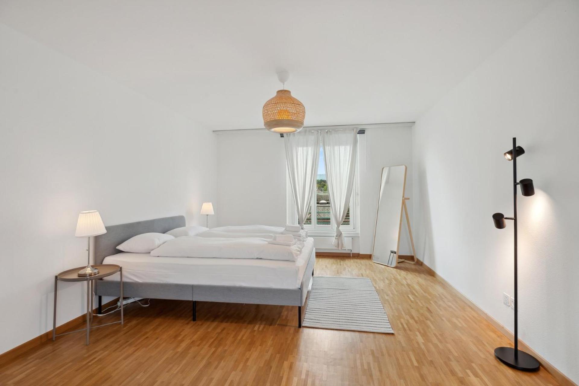 Spacious Central Apartments Hoting ซูริก ภายนอก รูปภาพ