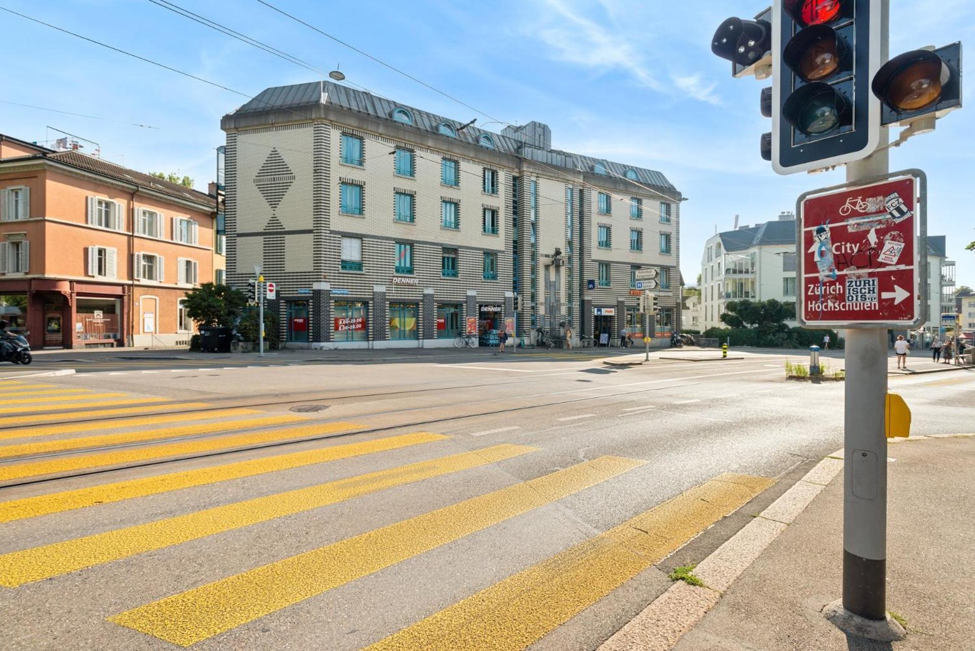Spacious Central Apartments Hoting ซูริก ภายนอก รูปภาพ