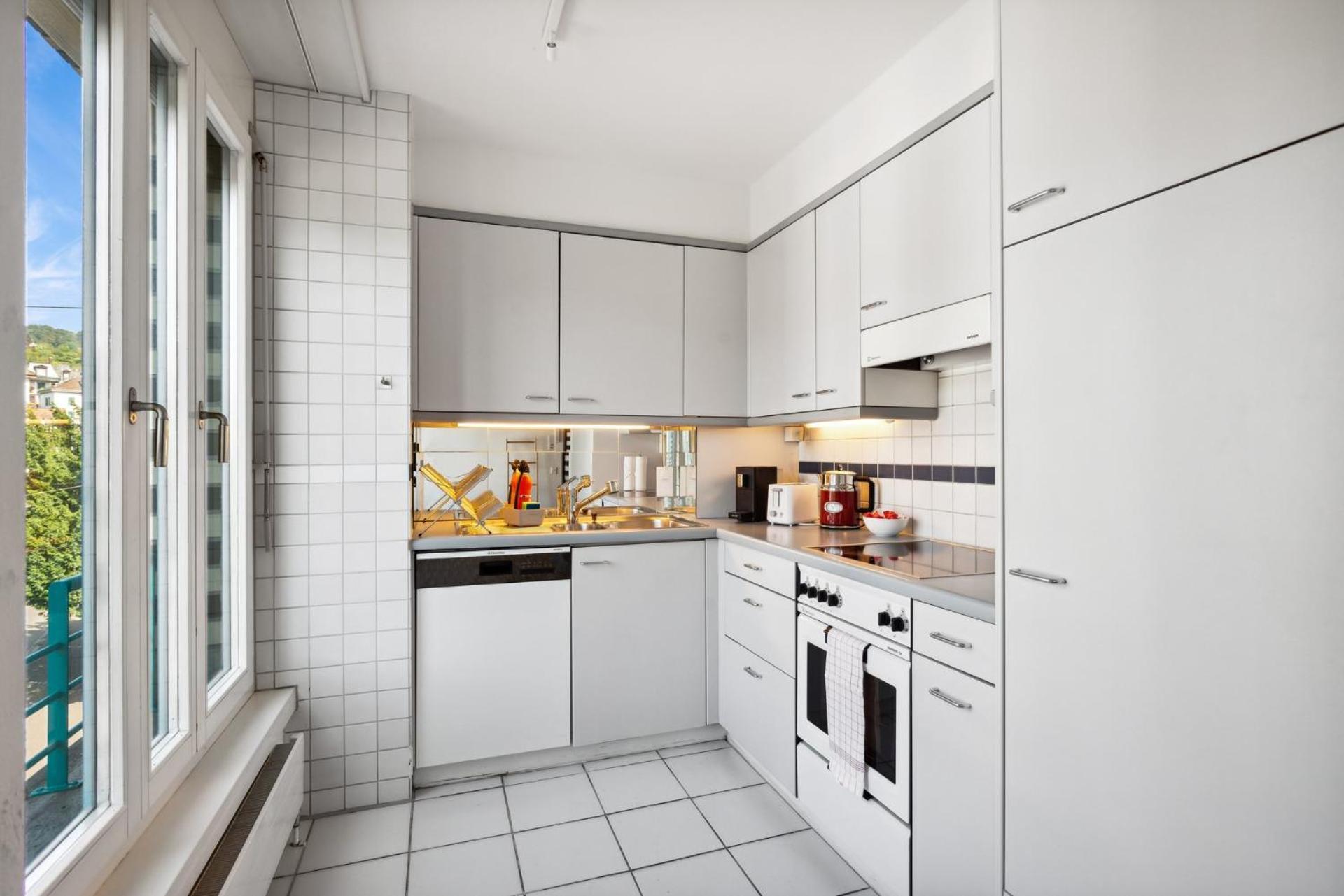 Spacious Central Apartments Hoting ซูริก ภายนอก รูปภาพ