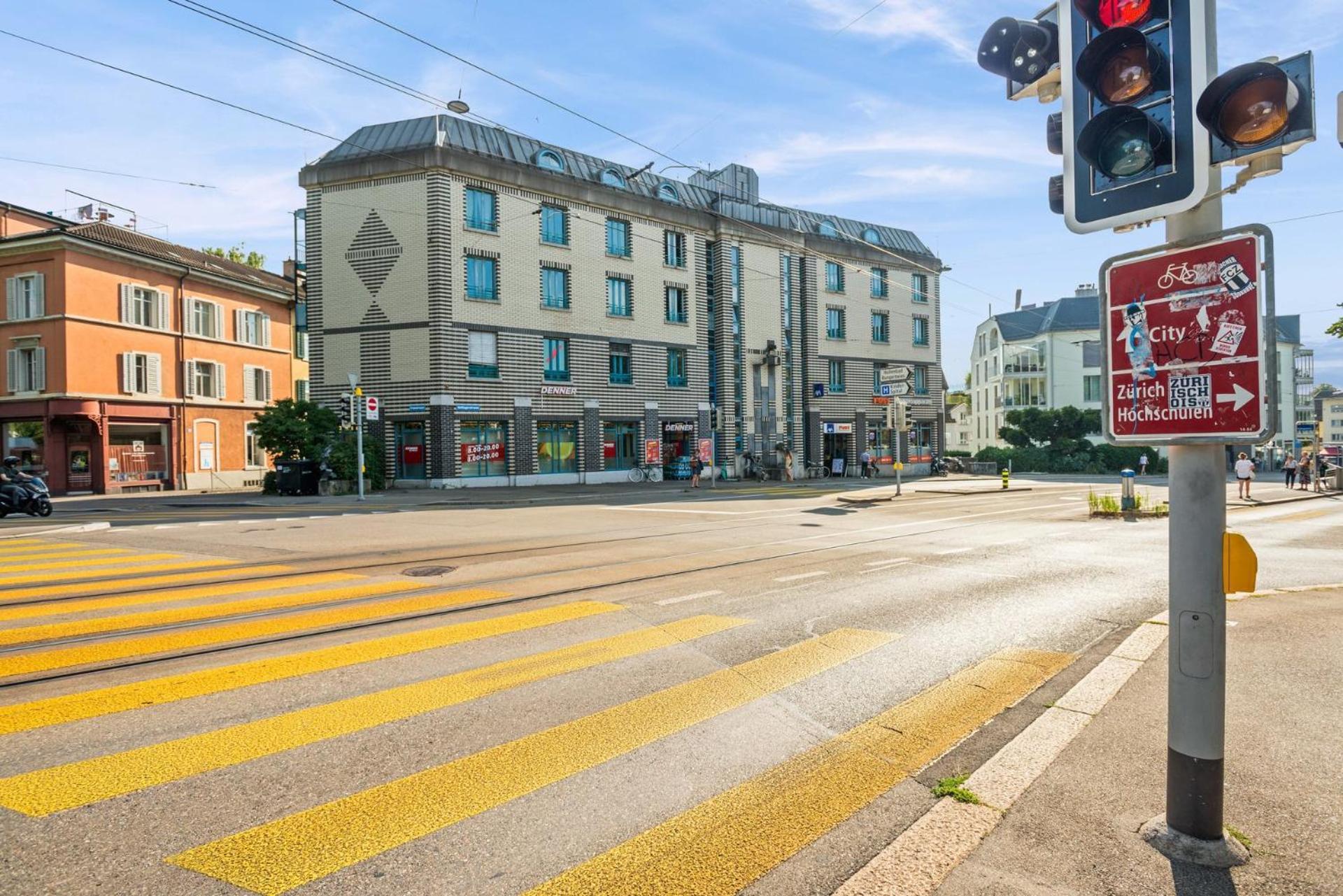 Spacious Central Apartments Hoting ซูริก ภายนอก รูปภาพ